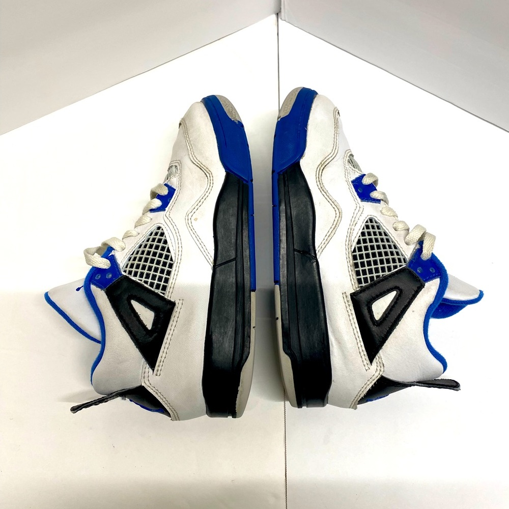 Kid’s Jordan 4 Retro Motorsports Size 13C